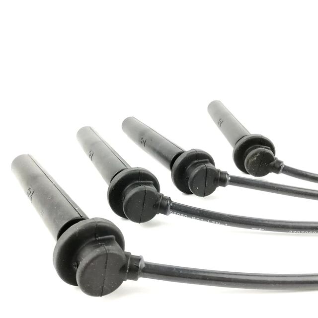 Spark Plug Socket Set - Комплект из 4 высоковольтных проводов зажигания